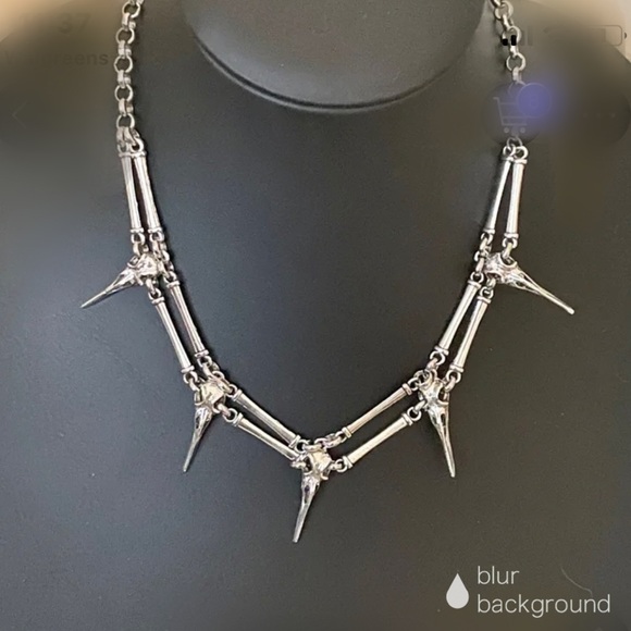 Hand made (by me) RAVEN SKULL NECKLACE (unisex) - Picture 3 of 10